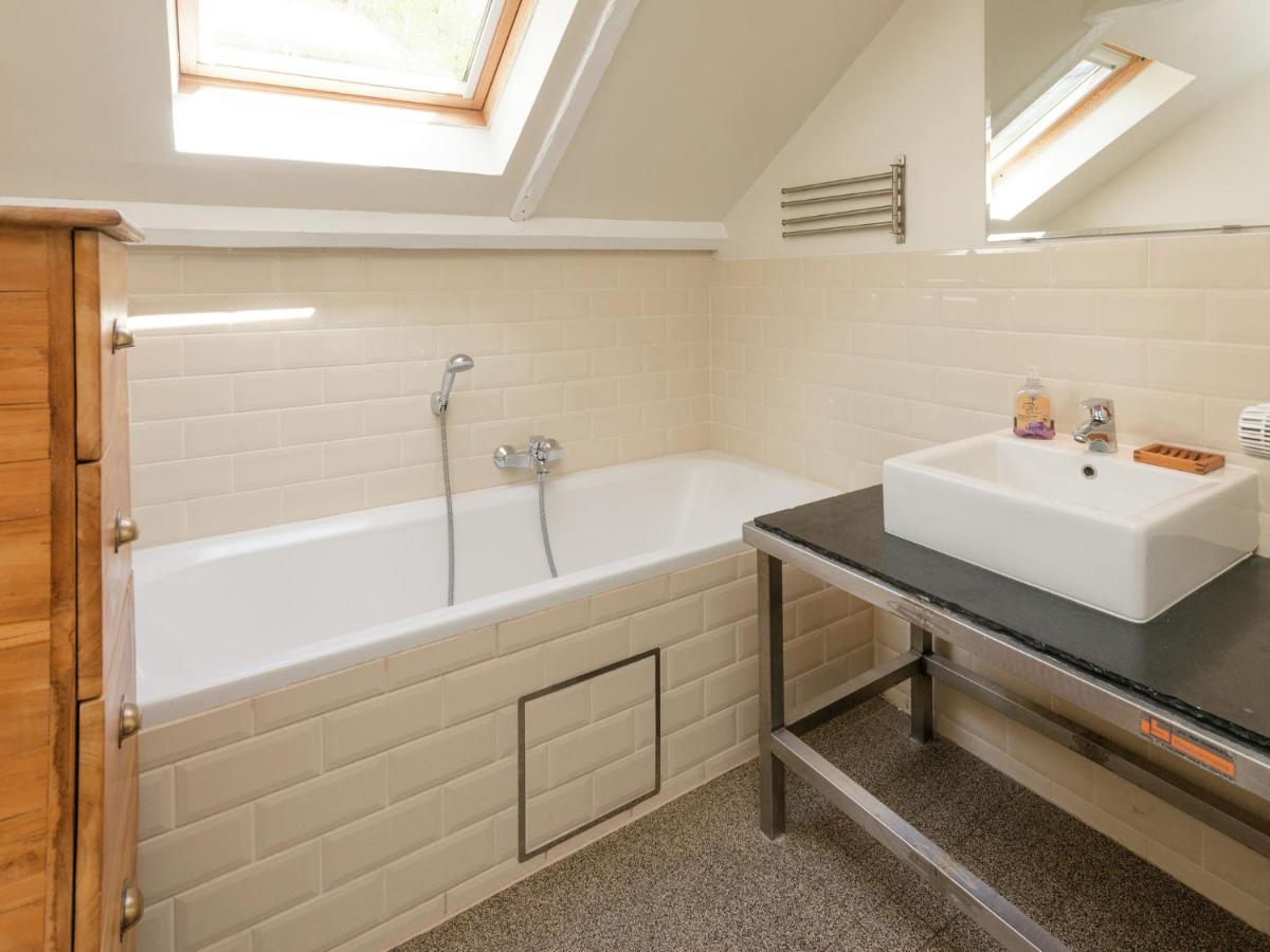 Beautiful Holiday Home In Redu With Whirlpool Bagian luar foto